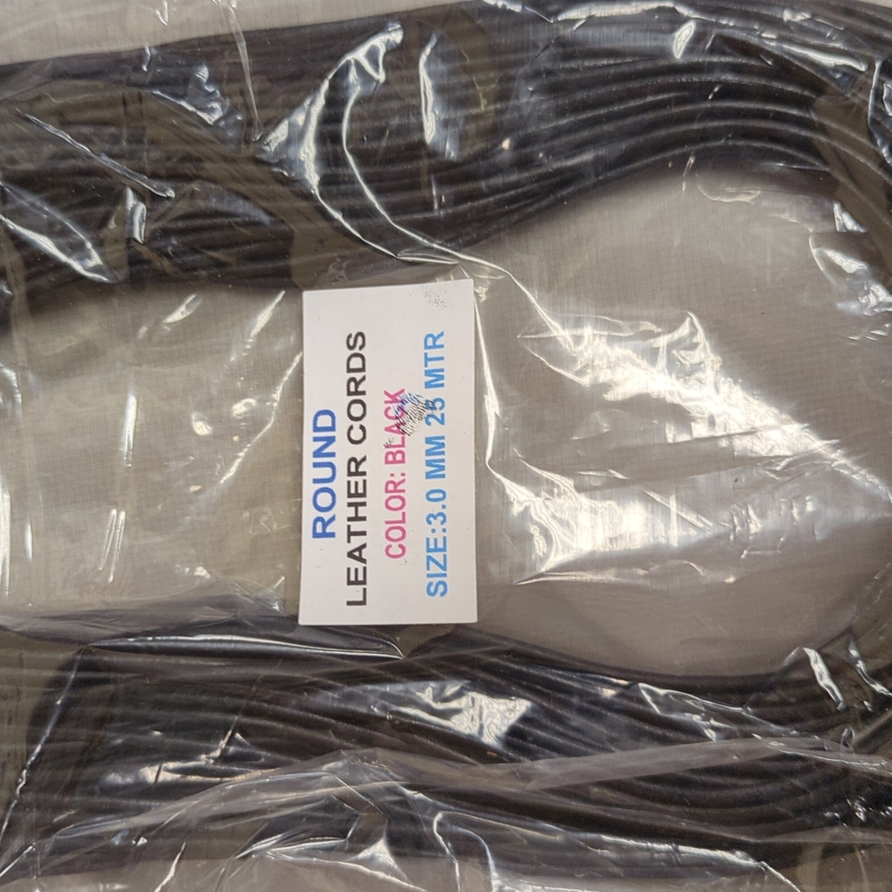 Round black leather chords 3 MM 25 MTRS